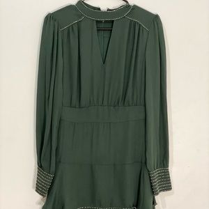 NEW
Beautiful silk Parker Chrissy Dress